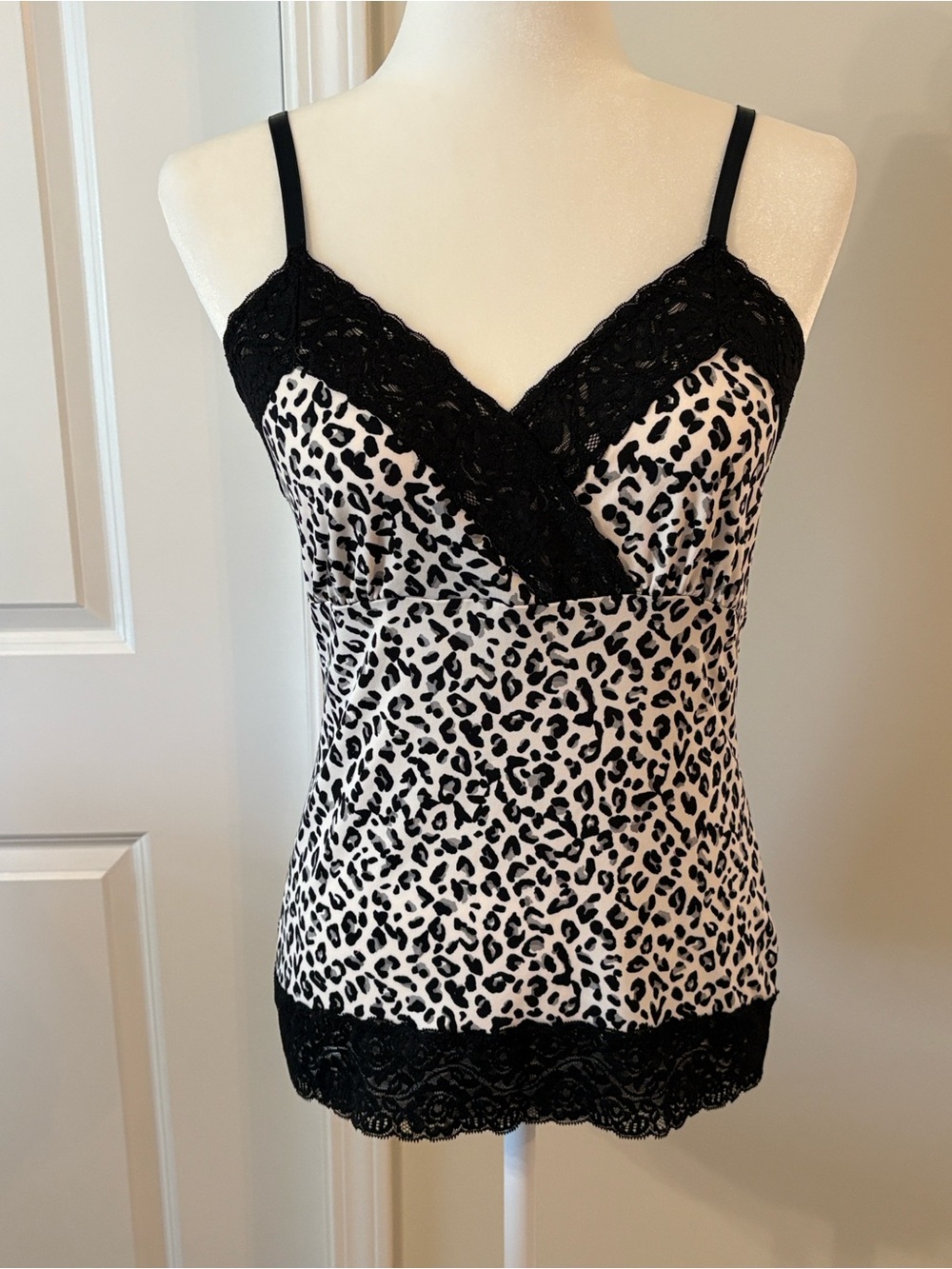 White House Black Market Black Gray & White Leopard Lace Cami Adjustable Straps